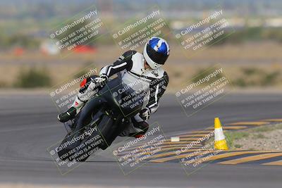 media/Sep-10-2023-SoCal Trackdays (Sun) [[6b4faecef6]]/Turn 11 (725am)/